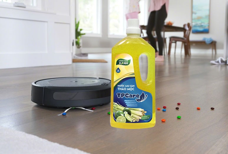 Có nên dùng nước lau sàn cho robot hút bụi thông minh?