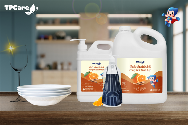 Nước rửa chén TPCare hương cam thơm mát, sạch cực nhanh, dịu nhẹ da tay
