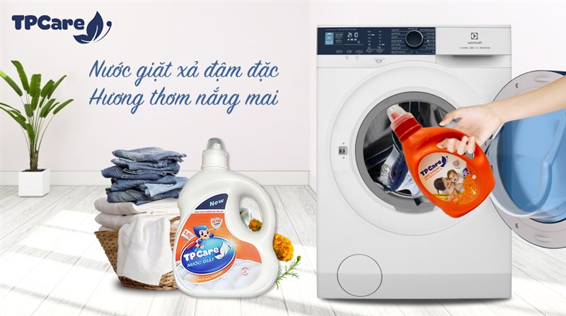 Mẹo giặt giũ hạn chế dị ứng da tay cho hội chị em