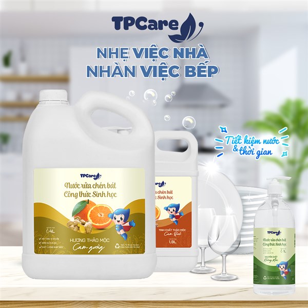Với nước rửa bát TPCare, mẹ dễ dàng loại bỏ mùi hôi của cá, tôm và tỏi sau bữa ăn