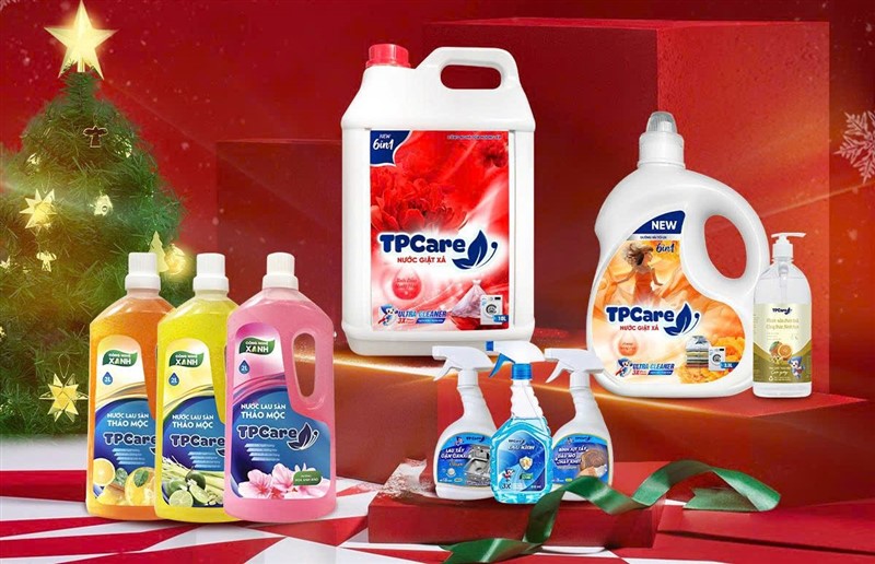 Giáng sinh vui vẻ trao gửi yêu thương