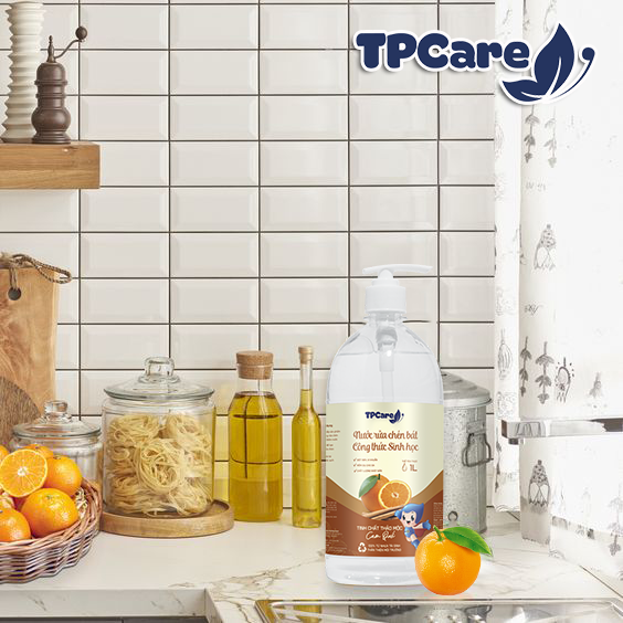 Cách rửa hộp nhựa dính dầu mỡ đơn giản