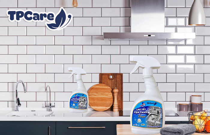  Xử lý vết bẩn lâu ngày trên tường bếp chỉ với vài bước đơn giản